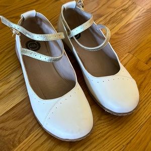 Livie Luca sz 13 girls